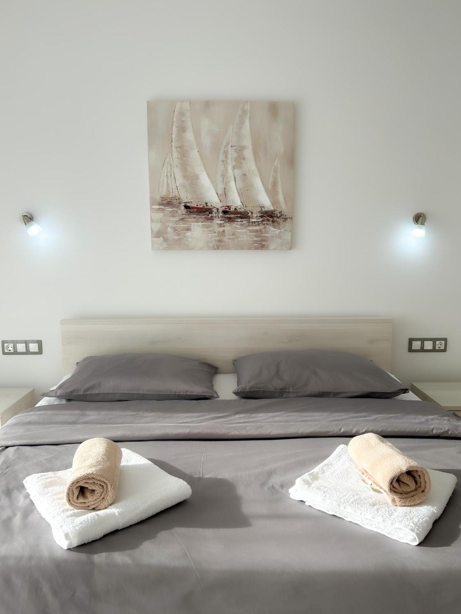 Apartment Fiorella Porec Exterior photo